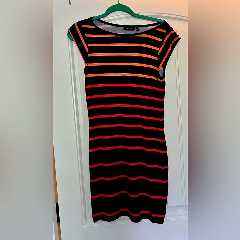 ApT 9 striped dress S